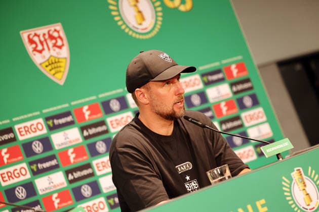 23.05.26 DFB-Pokal Finale 2026 FC Bayern München - VfB Stuttgart Deutschland, Berlin, 23.05.2026, Fussball, Saison 2025 2026, DFB-Pokal Finale 2026 Berlin, FC Bayern München - VfB Stuttgart: Sebastian Hoeneß (Trainer VfB Stuttgart).