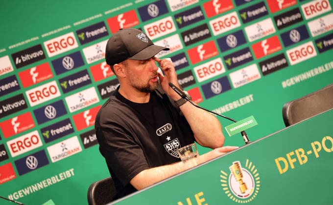 23.05.26 DFB-Pokal Finale 2026 FC Bayern München - VfB Stuttgart Deutschland, Berlin, 23.05.2026, Fussball, Saison 2025 2026, DFB-Pokal Finale 2026 Berlin, FC Bayern München - VfB Stuttgart: Sebastian Hoeneß (Trainer VfB Stuttgart).