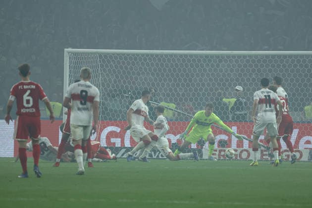 23.05.26 DFB-Pokal Finale 2026 FC Bayern München - VfB Stuttgart Deutschland, Berlin, 23.05.2026, Fussball, Saison 2025 2026, DFB-Pokal Finale 2026 Berlin, FC Bayern München - VfB Stuttgart: 2:0 Bayern, Harry Kane, links, verdeckt.