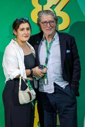 23.05.2026, Fußball, 83. DFB-Pokal Finale, FC Bayern München - VfB Stuttgart, Olympioastadion Berlin, Saison 2025 2026: Harald Anton Toni Schumacher mit Begleitung beim walk über den Grünen Teppich vor dem Spiel DFB regulations prohibit any use of photographs as image sequences and or quasi-video. Berlin Deutschland