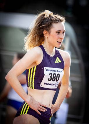 B&S Kurpfalz Gala; Weinheim, 23.05.2026 Maja Schorr (GER SV GO! Saar 05) nach ihrem 400m-Rennen bei den Frauen; B&S Kurpfalz Gala am 23.05.2026 im Sepp-Herberger-Stadion in Weinheim (Baden-Württemberg). Copyright: xBEAUTIFULxSPORTS R.xSchmittx