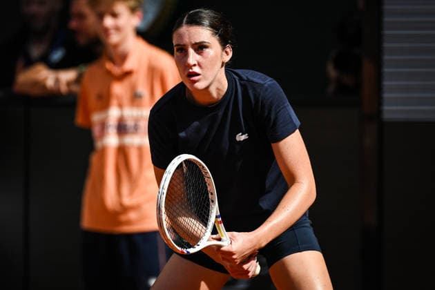 May 23, 2026, Paris, France, France: Elsa JACQUEMOT of France during a training session of the Roland-Garros 2026, French Open 2026, Grand Slam tennis tournament at Roland-Garros Stadium on May 23, 2026 in Paris, France. Roland Garros 2026 - Training Session  - ZUMAm308 20260523_zsp_m308_035 Copyright: xMatthieuxMirvillex