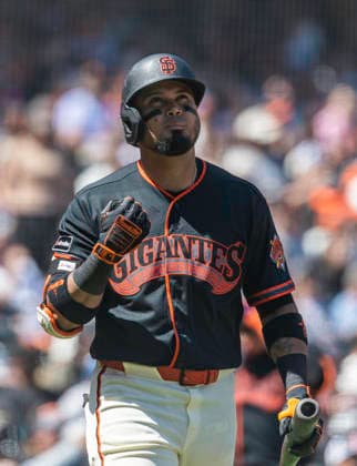 MLB, Baseball Herren, USA 2026: Chicago Vs San Francisco MAY 23 May 23 2026 San Francisco second baseman Luis Arraez (1)walks up to bat during the MLB game between Chicago White Sox and the San Francisco Giants. Thurman James CSM (Credit Image: Â Thurman James Cal Media) San Francisco Ca USA EDITORIAL USE ONLY Copyright: xx ZUMA-20260523_zma_c04_114.jpg ThurmanxJamesx csmphotothree491536