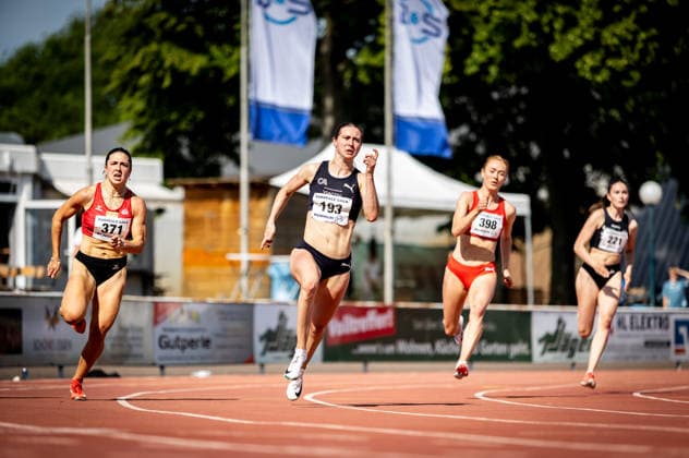 B&S Kurpfalz Gala; Weinheim, 23.05.2026 Im Fokus: Lea Sophie Benzin (GER Cologne Athletics) im 200m-Sprint der Frauen; B&S Kurpfalz Gala am 23.05.2026 im Sepp-Herberger-Stadion in Weinheim (Baden-Württemberg). Copyright: xBEAUTIFULxSPORTS R.xSchmittx