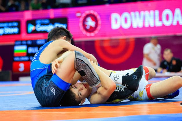 Ringen, U15 EM in Samokov U15 Wrestling European Championships 41kg FS - Simeon Radoslavov Velikov (BUL) df. Elman Kamran Ismayilov (AZE)