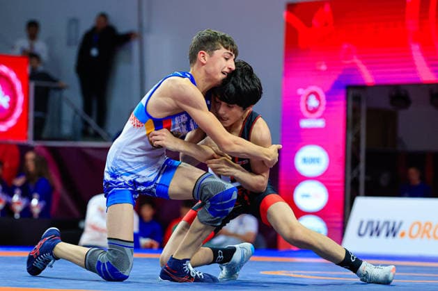 Ringen, U15 EM in Samokov U15 Wrestling European Championships 41kg FS - Tigran Aghajanyan (ARM) df. Giorgi Kavelidze (GEO)