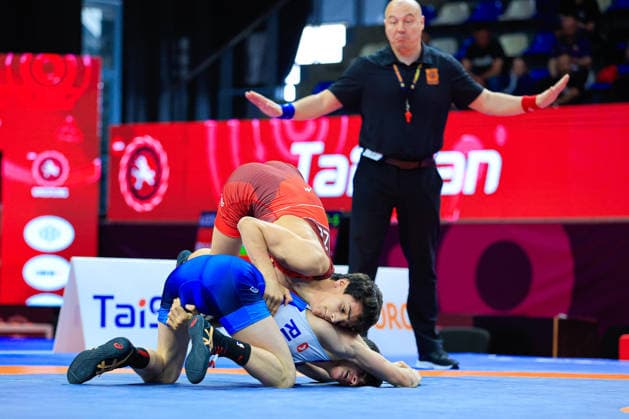 Ringen, U15 EM in Samokov U15 Wrestling European Championships 52kg FS - Badruddin Magomedov (RUS) df. Adam Guliyev (AZE)
