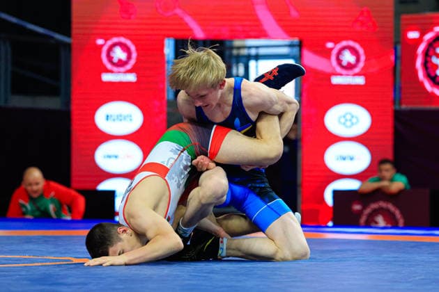 Ringen, U15 EM in Samokov U15 Wrestling European Championships 57kg FS - Yurii Symak (UKR) df. Emre Erkanov Myumyunov (BUL)