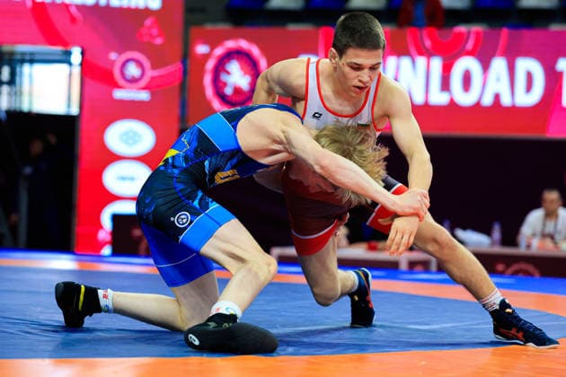 Ringen, U15 EM in Samokov U15 Wrestling European Championships 57kg FS - Yurii Symak (UKR) df. Emre Erkanov Myumyunov (BUL)