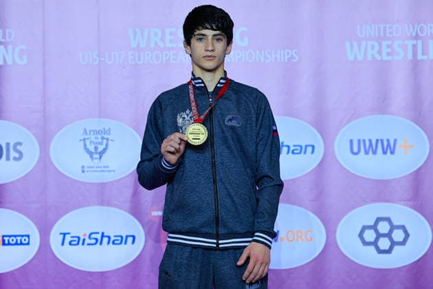 Ringen, U15 EM in Samokov U15 Wrestling European Championships Podium 52kg FS - Gold: Badruddin Magomedov (RUS)