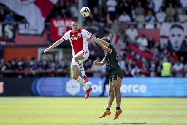 VOLENDAM - (lr) Steven Berghuis of AFC Ajax and Souffian El Karouani of FC Utrecht during the Conference League play-off final match between AFC Ajax and FC Utrecht at the Kras Stadium on 24 May 2026 in Volendam, the Netherlands. SONNY LENSEN ANP Play-offs Conference League - FINAL 2025-2026 xVIxANPxSportx xxANPxIVx 559229866 originalFilename: 559229866.jpg