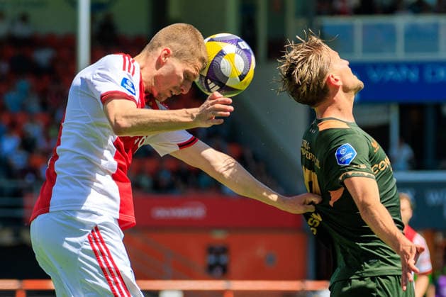 2026-05-24 AFC Ajax v FC Utrecht - Dutch Eredivisie Play-Offs VOLENDAM, NETHERLANDS - MAY 24: Anton Gaaei of Ajax, Jesper Karlsson of FC Utrecht during the Dutch Eredivisie Play-Offs match between AFC Ajax and FC Utrecht at Kras Stadion on May 24, 2026 in Volendam, Netherlands. Volendam Kras Stadion Netherlands Content not available for redistribution in The Netherlands directly or indirectly through any third parties. Copyright: xMarcelxvanxPlateringenx