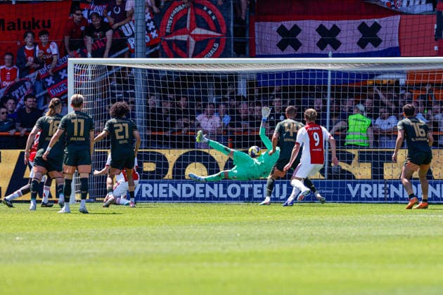 2026-05-24 AFC Ajax v FC Utrecht - Dutch Eredivisie Play-Offs VOLENDAM, NETHERLANDS - MAY 24: Vasilis Barkas keeper of FC Utrecht makes a save during the Dutch Eredivisie Play-Offs match between AFC Ajax and FC Utrecht at Kras Stadion on May 24, 2026 in Volendam, Netherlands. Volendam Kras Stadion Netherlands Content not available for redistribution in The Netherlands directly or indirectly through any third parties. Copyright: xBenxGalx