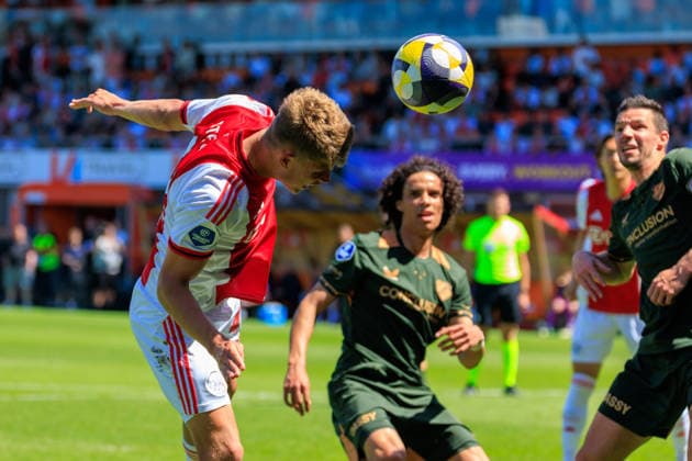 2026-05-24 AFC Ajax v FC Utrecht - Dutch Eredivisie Play-Offs VOLENDAM, NETHERLANDS - MAY 24: Sean Steur of Ajax during the Dutch Eredivisie Play-Offs match between AFC Ajax and FC Utrecht at Kras Stadion on May 24, 2026 in Volendam, Netherlands. Volendam Kras Stadion Netherlands Content not available for redistribution in The Netherlands directly or indirectly through any third parties. Copyright: xMarcelxvanxPlateringenx
