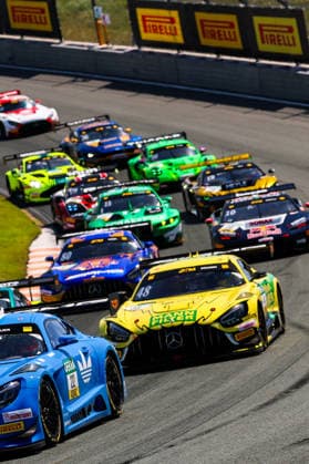 DTM, 3. + 4. Rennen Zandvoort 2026 48 Mercedes-AMG GT3 EVO, Winward Racing: Jules Gounon, 22 Mercedes-AMG GT3 EVO, Landgraf Motorsport: Lucas Auer- picture by Gruppe C Photography Zandvoort Circuit Park Zandvoort Netherlands Copyright: xGruppexCxPhotographyx