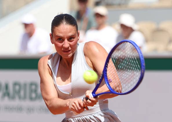 May 24, 2026, Paris, Ile De France, Francja: MARTA KOSTYUK of Ukraine during the match against O. Selekhmeteva of Spain in the first round of tennis tournament Roland Garros, Paris, France. Kostyuk won 6:2, 6:3, Paris Francja - ZUMAc278 20260524_zsp_c278_012 Copyright: xMarcinxCholewinskix