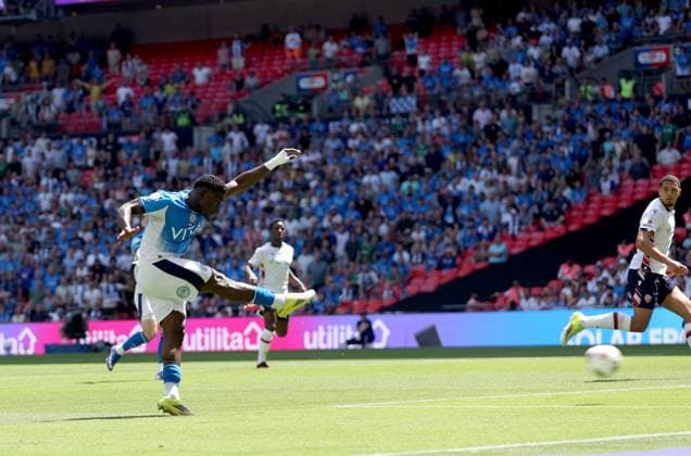 Adama Sidibeh of Stockport County scores a goal that was later ruled a foul following a VAR Review Bolton Wanderers v Stockport County, EFL Sky Bet League One, Play-Off Final, Football, Wembley Stadium, London, UK - 24 May 2026London Wembley Stadium United Kingdom EDITORIAL USE ONLY No use with unauthorised audio, video, data, fixture lists, club league logos or live services. Online in-match use limited to 120 images, no video emulation. No use in betting, games or single club league player publications.  Copyright: xKieranxMcManus Shutterstockx 16889802cf