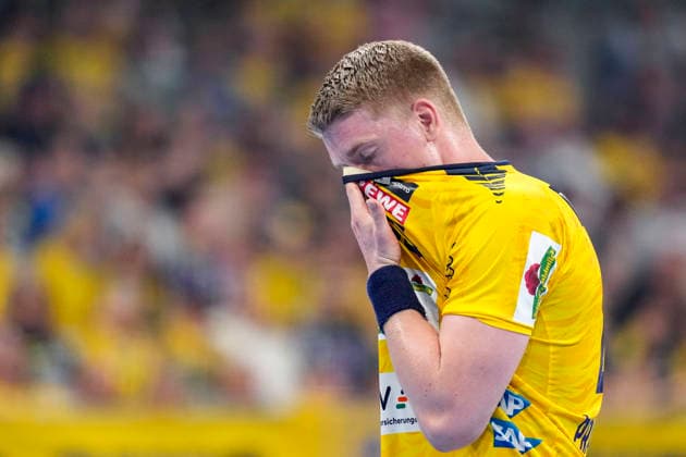 Haukur Thrastarson (RNL, 25), Einzelbild, Einzelfoto, Aktion, Action, enttäuscht schauend, Enttäuschung, Frustration, disappointed, pessimistisch, Spieler der Rhein-Neckar-Löwen, 24.05.2026, Mannheim (Deutschland), Handball, Bundesliga, Rhein-Neckar Löwen - SC Magdeburg