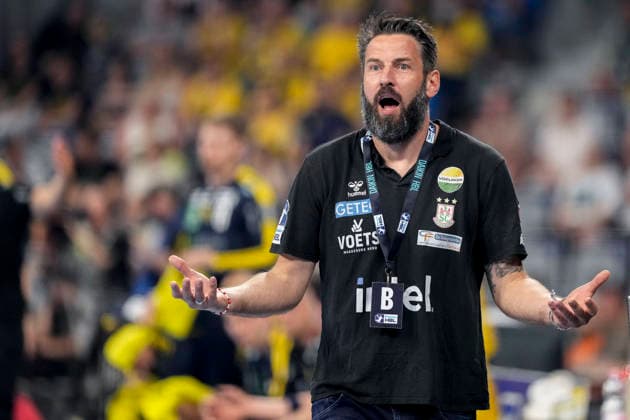 Bennet Wiegert (Trainer, Cheftrainer, SCM), gibt Anweisungen, gestikuliert, mit den Armen gestikulieren, Einzelbild, Einzelfoto, Aktion, Action, 24.05.2026, Mannheim (Deutschland), Handball, Bundesliga, Rhein-Neckar Löwen - SC Magdeburg