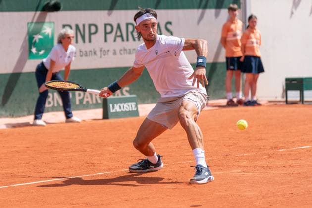 2026-05-24 2026 French Open - Day One PARIS, FRANCE - MAY 24: Thiago Agustin Tirante of Argentina during Day One of the 2026 French Open at Roland Garros on May 24, 2026 in Paris, France. (Photo by Marleen Fouchier BSR Agency) Paris France Content not available for redistribution in The Netherlands directly or indirectly through any third parties. Copyright: xBSRxAgencyx
