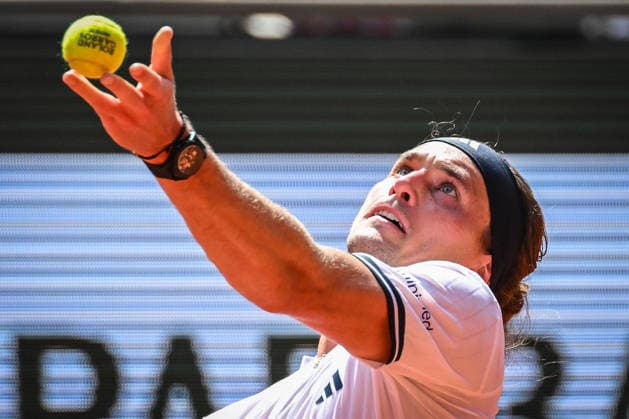 May 24, 2026, Paris, France, France: Alexander ZVEREV of Germany during the first day of the Roland-Garros 2026, French Open 2026, Grand Slam tennis tournament at Roland-Garros Stadium on May 24, 2026 in Paris, France. Roland Garros 2026 - Day 1  - ZUMAm308 20260524_zsp_m308_035 Copyright: xMatthieuxMirvillex