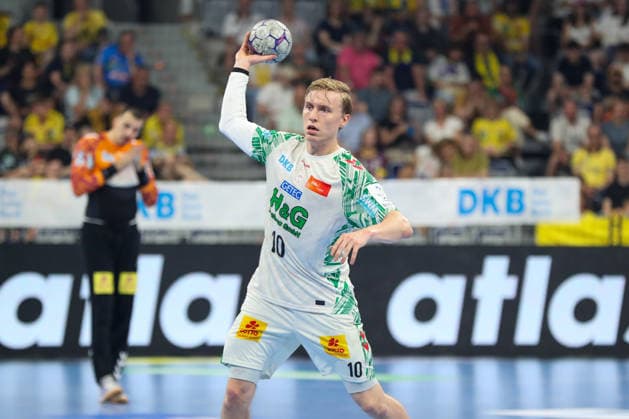 24.05.2026, xgox, Handball - Daikin HBL Rhein-Neckar Löwen - SC Magdeburg emspor, v.l. Gisli Thorgeir Kristjansson (Magdeburg, 10) am Ball, plays the ball Mannheim