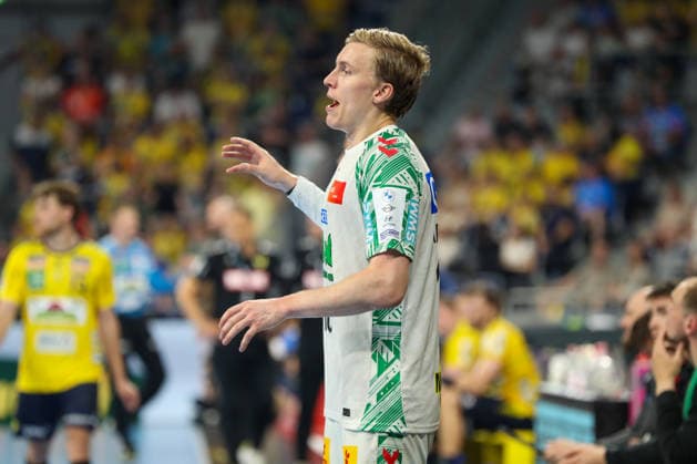 24.05.2026, xgox, Handball - Daikin HBL Rhein-Neckar Löwen - SC Magdeburg emspor, v.l. Gisli Thorgeir Kristjansson (Magdeburg, 10) gibt Anweisungen, gestikuliert mit den Armen, gesticulate, gives instructions Mannheim