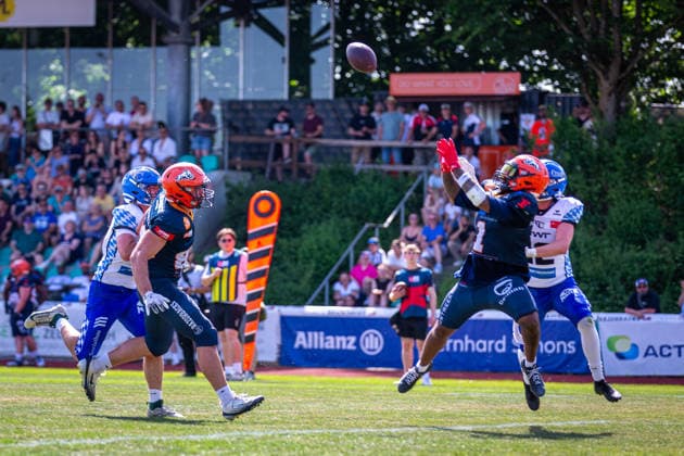 Touchdown catch Anthony Harris Jr (ifm Razorbacks Ravensburg, 01 Wide Receiver) ifm Razorbacks Ravensburg vs Allgäu Comets, American Football, German Football League, Week 3, 2026, 24.05.2026, Weingarten TeleData Stadion am Lindenhof Baden Württemberg Germany Copyright: xFootxBowl SebastianxJustx