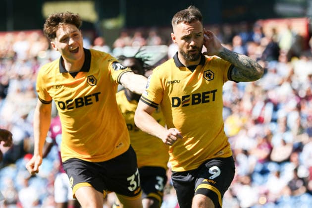 BURNLEY, ENGLAND - MAY 24: Adam Armstrong of Wolverhampton Wanderers celebrates his goal during the Premier League match between Burnley and Wolverhampton Wanderers at Turf Moor on May 24, 2026 in Burnley, England.  Copyright: xSeanxChandlerx xSPPx Sportspressphoto_153830