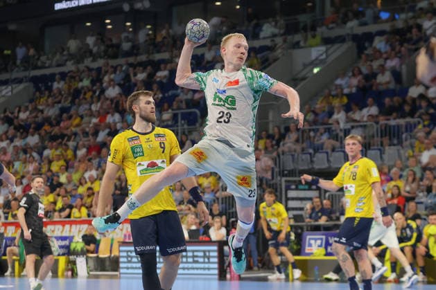 24.05.2026, xtgx, Handball, Daikin HBL, Rhein Neckar Löwen - SC Magdeburg v.l. Magnus Saugstrup (Magdeburg, 23) wirft Tor, Torschuetze, erzielt Tor, Treffer, scores the goal Mannheim