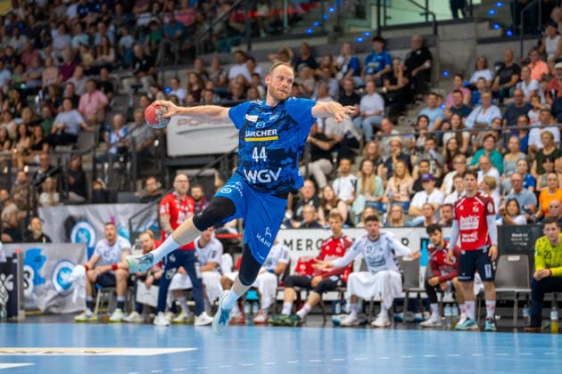 Handball I Herren I Saison 2025-2026 I Bundesliga I 32. Spieltag I TVB Stuttgart - SG Flensburg-Handewitt I 24.05.2026 Lenny Rubin (44, TVB Stuttgart) im Wurf Stuttgart Porsche Arena Baden-Württemberg Deutschland Copyright: xLobeca MaxxPetershansx