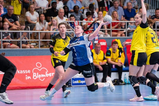 HSG Blomberg-Lippe (GER) vs. Borussia Dortmund (GER) Handball, 1. Handball Bundesliga Frauen, Finale, Spiel 2, 24.5.2026, Saision 2025 2026, Blomberg Diana Magnusdottir (HSG Blomberg-Lippe, 07) im Torwurf Blomberg Sporthalle an der Ulmenallee Deutschland