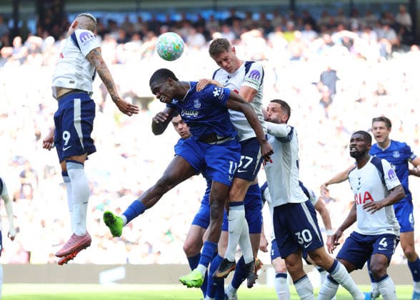 24th May 2026; Tottenham Hotspur Stadium, London, England; Premier League Football, Tottenham Hotspur versus Everton; Thierno Barry of Everton under pressure from Micky van de Ven of Tottenham Hotspur JPxFletcher