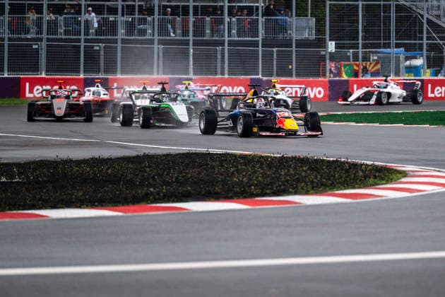 AUTO - F1 ACADEMY 2026 - MONTREAL 21 PALMOWSKI Alisha (uk), Campos racing supported by Red Bull racing, Tatuus F4-T421, start of the race, action during the 2nd round of the 2026 F1 Academy from May 22 to 24, 2026 on the Circuit Gilles Villeneuve, in MontrÃ al, Canada - MontrÃ alCanada  Copyright: xCharlyxLopezx