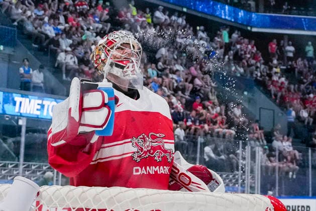 FRIBOURG, SWITZERLAND - MAY 24: goalkeeper Mads Sogaard of Denmark during the 2026 IIHF Ice hockey, Eishockey World Championship, WM, Weltmeisterschaft Switzerland game between Denmark and Italy at BCF Arena on May 24, 2026 in Fribourg, Fribourg. Fribourg BCF Arena Fribourg Switzerland Copyright: xJustPictures.ch JarixPestelaccix jp-en-EuSpIm-JP6_JAR_Denmark_Italy_24May2026_00103