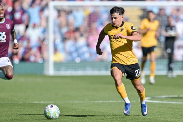 24th May 2026; Turf Moor, Burnley, Lancashire, England; Premier League Football, Burnley versus Wolverhampton Wanderers; Rodrigo Gomes of Wolverhampton Wanderers runs with the ball LeexDurkin
