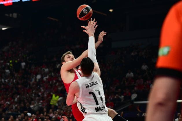 Olympiacos Piraeus v Real Madrid Euroleague Final Four Sasha Vezenkov of Olympiacos during the Euroleague match, Final Four, Final game between Olympiacos Piraeus v Real Madrid played at ATHENS Telekom Center Athens Stadium on May 24nd 2026 in Athens Greece Athens Greece Basketball Copyright: xAgenciaxLOFx