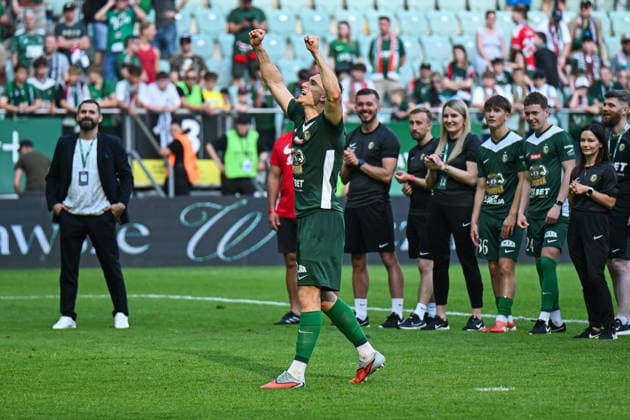 Wroclaw 24.05.2026. Pilka nozna Betclic 1 Liga sezon 2025 2026 kolejka 34 mecz: Slask Wroclaw - Pogon Grodzisk Mazowiecki --- Football Betclic 1 League season 2025 2026 round 34 match between Slask Wroclaw and Pogon Grodzisk Mazowiecki. Persons shown: Yegor Matsenko radosc celebration Slask Wroclaw Fot. Antoni Dec Arena Akcji NEWSPIX.PL --- newspix.pl 