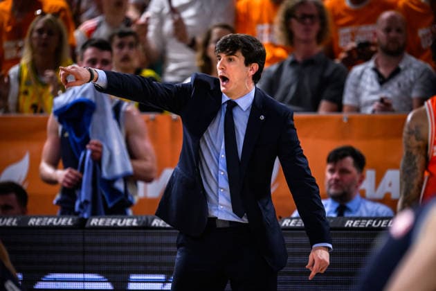 24.05.2026, Rasta Dome, Vechta Basketball, easyCredit Bundesliga, Playoffs Viertelfinale, Rasta Vechta vs. ALBA Berlin Pedro Calles (Trainer Headcoach Berlin)