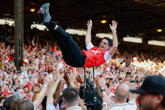 Sport Bilder des Tages Premier League 2025 26 Crystal Palace v Arsenal Selhurst Park Stadium 24.05.2026 Arsenal manager Mikel Arteta celebrates winning the Premier League at the end of the match Premier League 2025 26 Crystal Palace v Arsenal Selhurst Park Stadium 24.05.2026 Photograph By Marc Aspland The Times  Copyright: xMarcxAsplandx NINTCHDBPICT001083638785