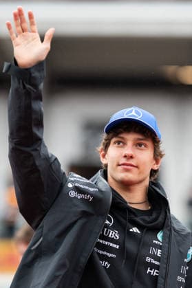 Montreal Formula 1 Canada Grand Prix Day 4 - Pilots Parade Mercedes driver Andrea Kimi Antonelli (12) arrives ahead of the 2026 Formula 1 Grand Prix du Canada for the pilots parade at Circuit Gilles-Villeneuve in Montreal, Quebec, Canada, on May 24, 2026. Photo by Alexis Jumeau ABACAPRESS.COM Montreal Quebec Canada  Copyright: xJumeauxAlexis ABACAx