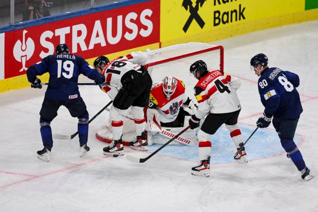 Ice hockey, Eishockey - IIHF WC 2026 ZURICH,SWITZERLAND,24.MAY.26 - ICE HOCKEY - IIHF Ice Hockey World Championship, WM, Weltmeisterschaft 2026, group stage, Austria vs Finland. Image shows Waltteri Merela (FIN), Paul Stapelfeldt, David Kickert, Ramon Schnetzer (AUT) and Saku Maenalanen (FIN).  GEPAxpictures xMaticxKlansek
