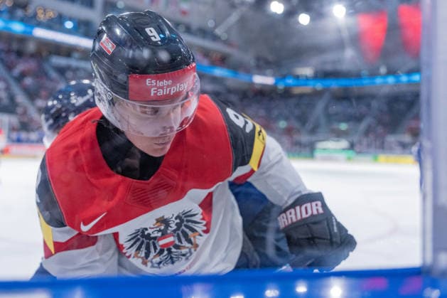 24 05 2026, Zurich, Swiss Life Arena, Ice hockey, Eishockey World Championships: Finland - Austria, 9 Leon Wallner (Austria) Zurich Swiss Life Arena Zurich Switzerland Copyright: xJustPictures.ch StefanxEmchx jp-de-StEm-DSC0256820260524