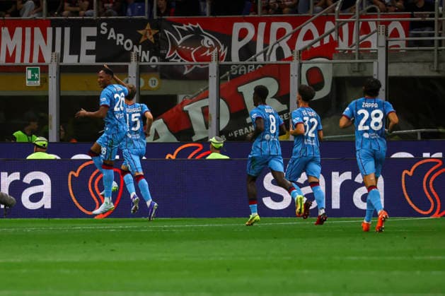 AC Milan v Cagliari Calcio - Serie A Yerry Mina celebrates a goal during the Serie A match between AC Milan and Cagliari Calcio at Giuseppe Meazza in Milan, Italy, on May 24, 2026. Milano Milano Italy  Copyright: xMairoxCinquettix originalFilename:cinquetti-acmilanv260524_npguZ.jpg