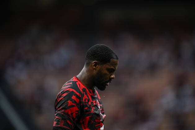 AC Milan v Cagliari Calcio - Serie A Mike Maignan of AC Milan warms up before the Italian Serie A football match between AC Milan and Cagliari Calcio on May 24, 2026, at Giuseppe Meazza San Siro Stadium in Milan, Italy. Milano Italy  Copyright: xTizianoxBallabiox originalFilename:ballabio-acmilana260524_np4Cd.jpg