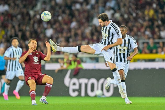 Juventus Federico Gatti fights for the ball during the Serie A soccer match between Torino and Juventus at the Olimpic Stadium in Turin, Italy - Sunday, May 24, 2026. - Soccer .  Copyright: xTanoxPecoraro LaPressex