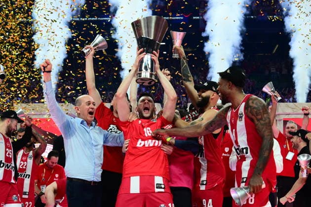 Olympiacos Piraeus v Real Madrid Euroleague Final Four Olympiacos Piraeus champions of Euroleague 2025 2026 during the Euroleague match, Final Four, Final game between Olympiacos Piraeus v Real Madrid played at ATHENS Telekom Center Athens Stadium on May 24nd 2026 in Athens Greece Athens Greece Basketball Copyright: xAgenciaxLOFx