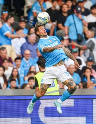 May 24, 2026, Napoli, Campania, Italy: PASQUALE MAZZOCCHI of SSC Napoli heads the ball during an Italian Serie A match against FC Udinese at the Diego Armando Maradona Stadium. Soccer 2026: Napoli 1:0 Udinese  - ZUMAs236 20260524_aap_s236_068 Copyright: xFabioxSassox