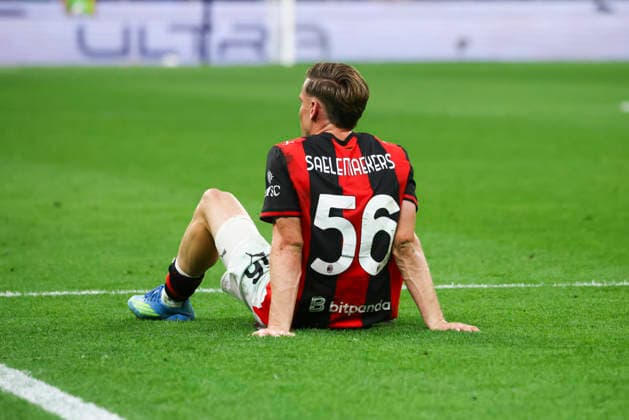 AC Milan v Cagliari Calcio - Serie A Alexis Saelemaekers in action during the Serie A match between AC Milan and Cagliari Calcio on May 24 2026 at Giuseppe Meazza in Milano, Italy Milano Italy  Copyright: xMairoxCinquettix originalFilename:cinquetti-acmilanv260524_np8nu.jpg
