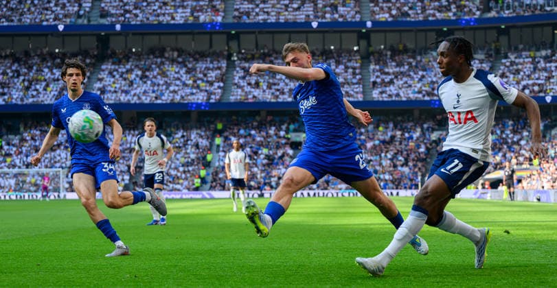 Tottenham Hotspur v Everton Premier League Mathys Tel of Tottenham Hotspur crosses the ball during the Premier League match at Tottenham Hotspur Stadium, London 24 05 2026 UK Newspapers OUT Copyright: xGraemexWilcocksonx FIL-23469-0082
